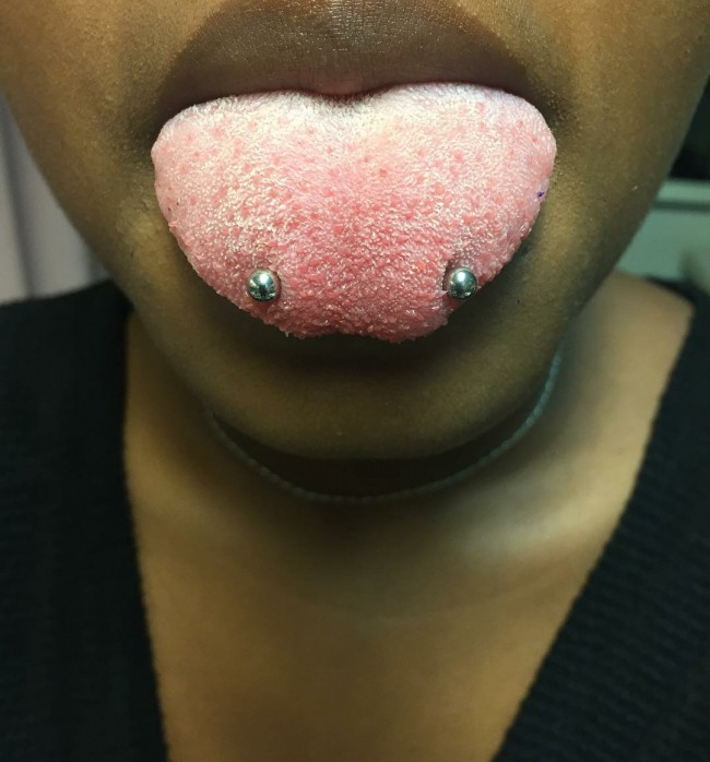 Snake Eyes Piercing [50 Ideas]: Pain 