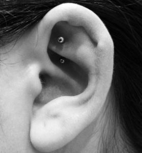 Rook Piercing [50 Ideas]: Pain Level, Healing Time, Cost, Experience ...