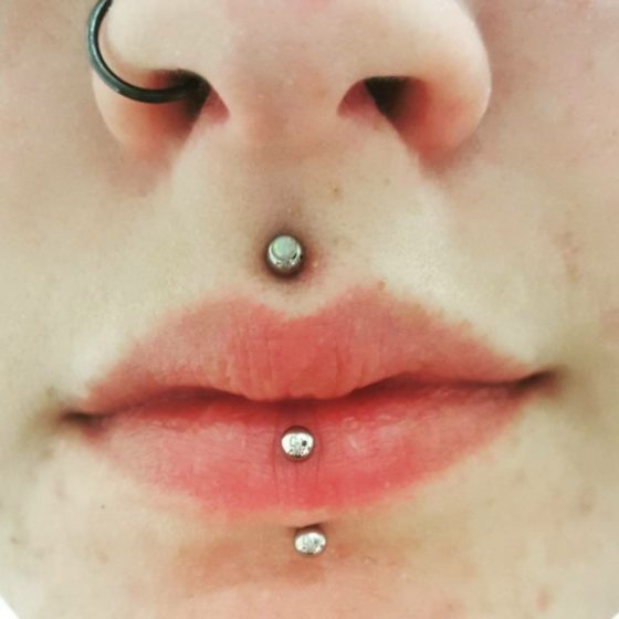 Medusa piercing [50 Ideas]: Pain Level, Healing Time, Cost, Experience ...