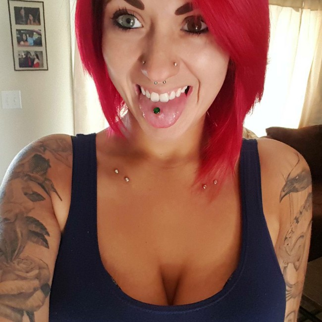 Tongue Piercing Guide 7 Types Explained (50+ Photos, Pain Level, Price)