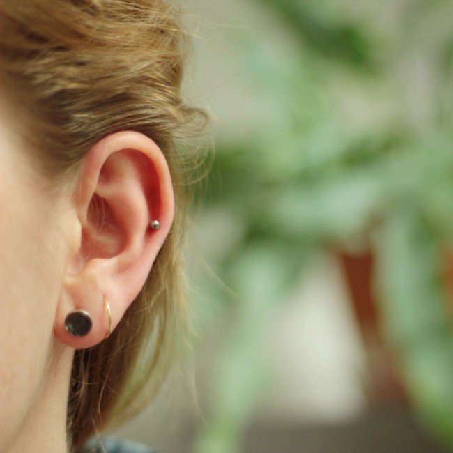 auricle ear piercing pics