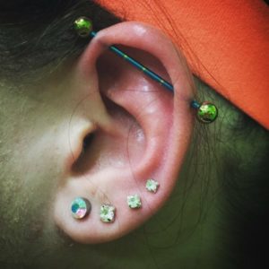 scaffold piercing pain