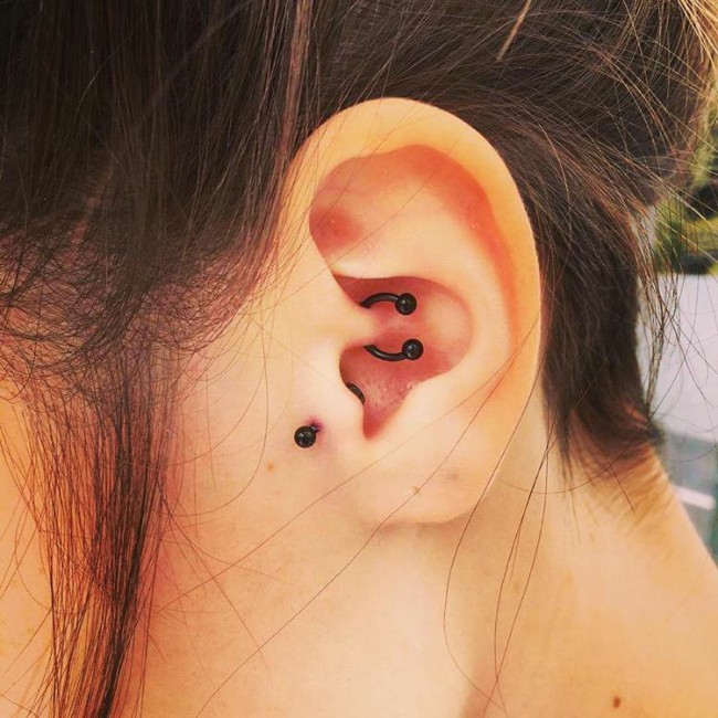 Daith Piercing Guide for 2022: Cost, Pain Level, and Side Effects