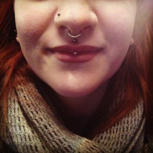 Jestrum Piercing [50 Ideas]: Pain Level, Healing Time, Cost, Experience ...