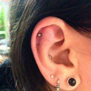 Cartilage Piercing [50 Ideas]: Pain Level, Healing Time, Cost ...
